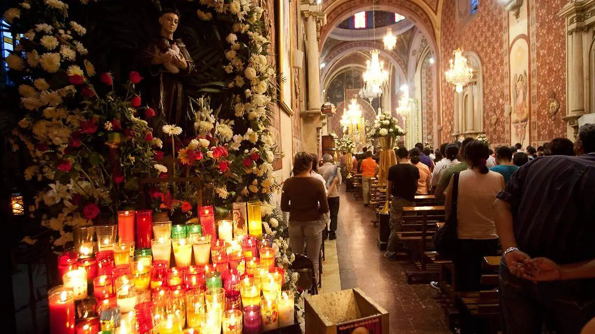 Altar a San Antonio de Padua